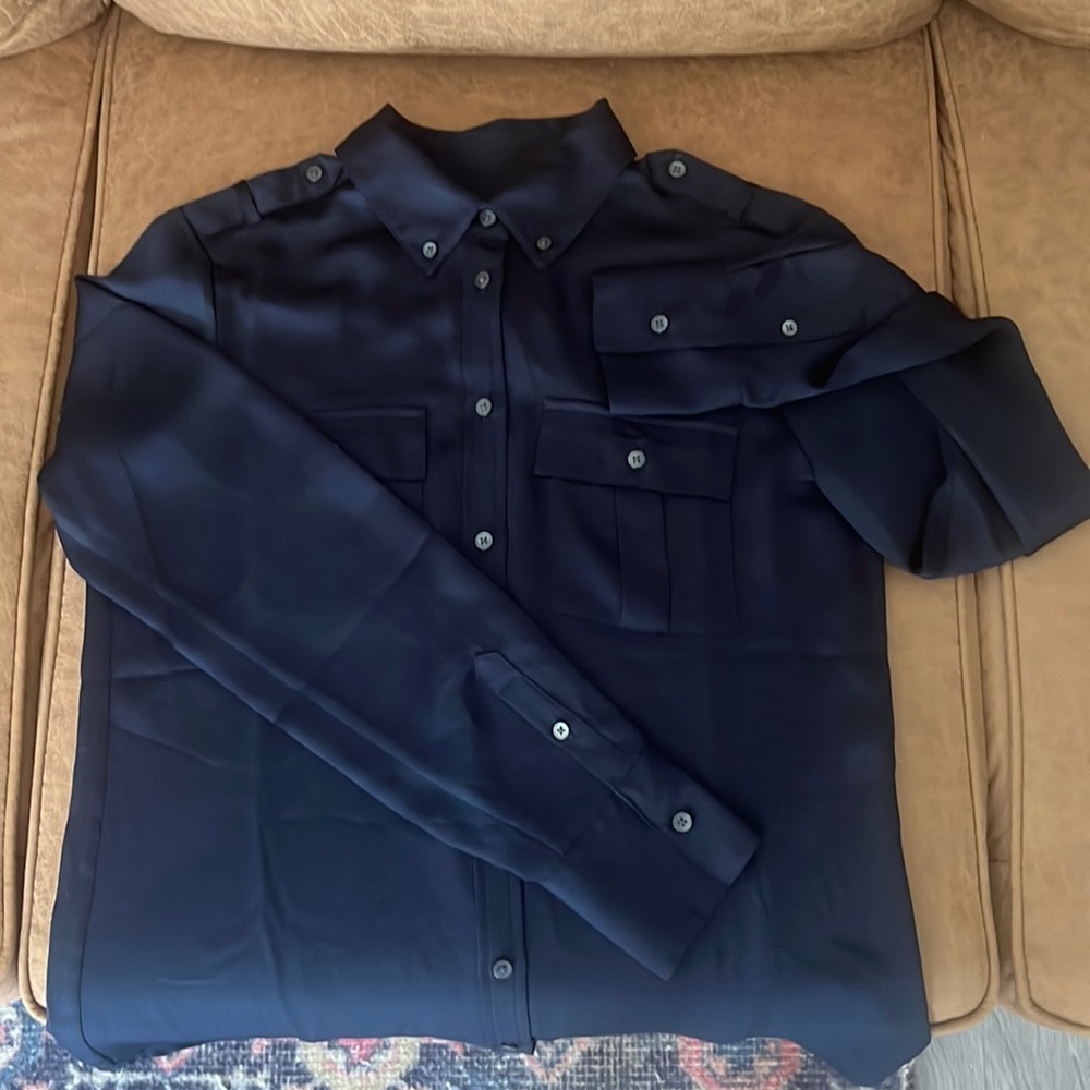 Beautiful utility dress shirt for women! Deep navy blue and still has tags.